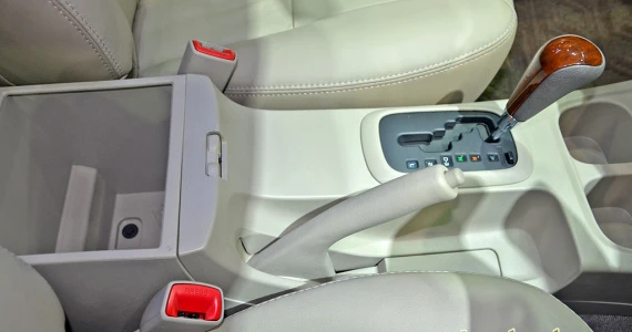 รูปภาพ โตโยต้า Toyota Innova 2.0 G ปี 2012