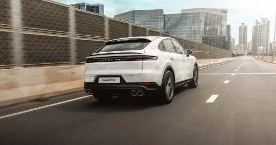 รูปภาพ ปอร์เช่ Porsche Cayenne S E-Hybrid Coupé ปี 2024