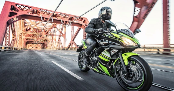 รูปภาพ คาวาซากิ Kawasaki Ninja 650 KRT Edition ปี 2016