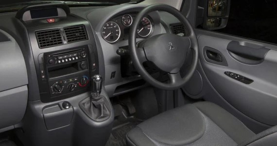 รูปภาพ เปอโยต์ Peugeot Expert HDi 2.0L Plus ปี 2013