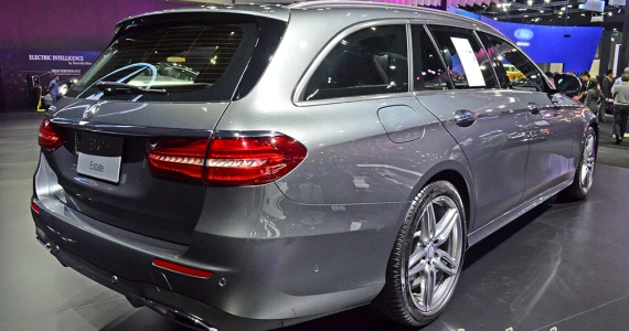 รูปภาพ เมอร์เซเดส-เบนซ์ Mercedes-benz E-Class E 220 d Estate AMG Dynamic ปี 2016