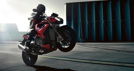 รูปภาพ บีเอ็มดับเบิลยู BMW S 1000 R ปี 2016