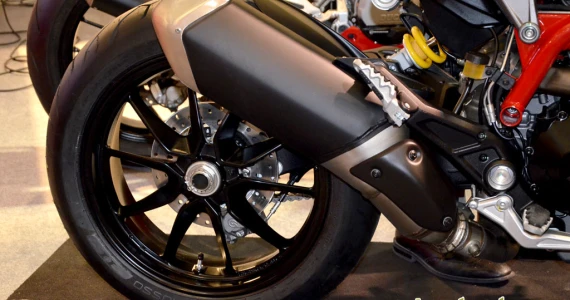 รูปภาพ ดูคาติ Ducati Hypermotard 939 ปี 2016
