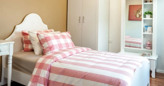 รูปภาพ เรดวูด ดิ เออร์เบิ้น ฮาบิแทด (Redwood The Urban Habitat)