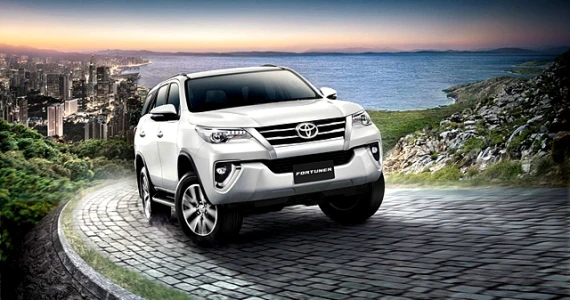 รูปภาพ โตโยต้า Toyota Fortuner 2.8V MY2017 ปี 2017