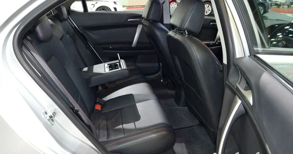 รูปภาพ เอ็มจี MG 6 1.8 X Turbo DCT ปี 2014
