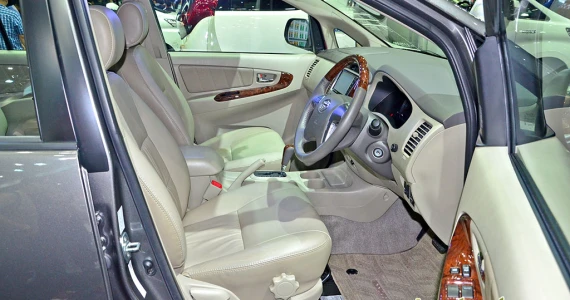 รูปภาพ โตโยต้า Toyota Innova 2.0 G ปี 2012