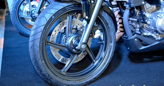 รูปภาพ ฮอนด้า Honda CB 300F 2015 ปี 2015
