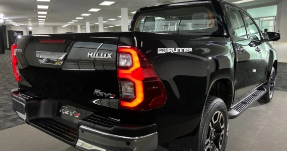 รูปภาพ โตโยต้า Toyota Revo Double Cab Prerunner 2.4 Mid AT 60th Anniversary ปี 2022