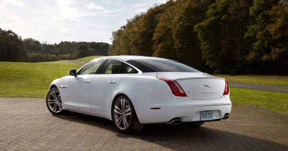รูปภาพ จากัวร์ Jaguar XJ 2.0 Premium Luxury ปี 2013