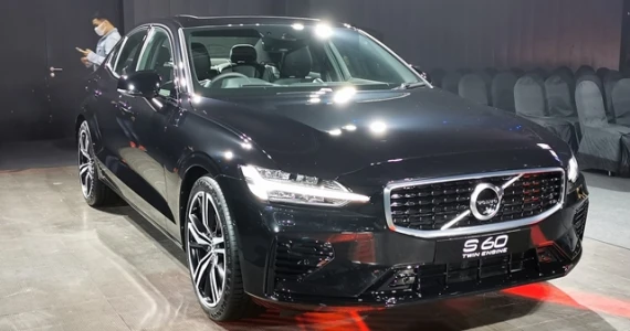 รูปภาพ วอลโว่ Volvo S60 T8 Twin Engine AWD R-DESIGN ปี 2020