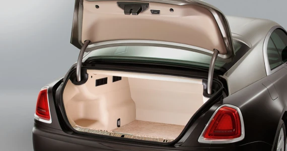 รูปภาพ โรลส์-รอยซ์ Rolls-Royce Wraith Standard ปี 2013