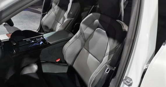 รูปภาพ วอลโว่ Volvo S60 T8 Twin Engine AWD R-DESIGN ปี 2020