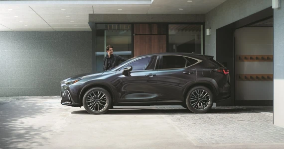 รูปภาพ เลกซัส Lexus NX 450h+ Overtrail AWD ปี 2024
