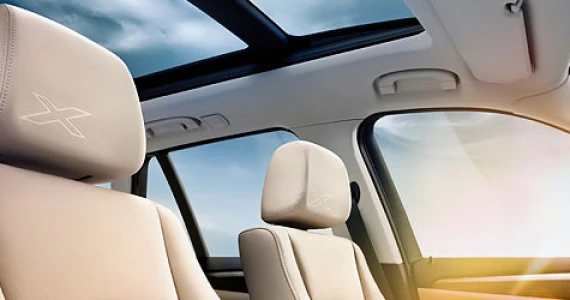 รูปภาพ บีเอ็มดับเบิลยู BMW X1 sDrive18i xLine ปี 2012