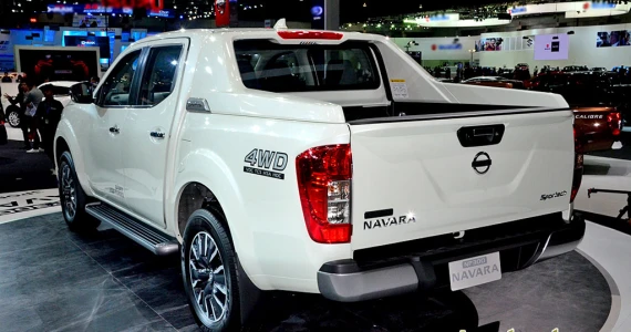 รูปภาพ นิสสัน Nissan Navara NP300 Double Cab Calibre V Sportech 7AT ปี 2015