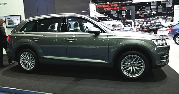 รูปภาพ อาวดี้ Audi Q7 45 TFSI quattro S line ปี 2017