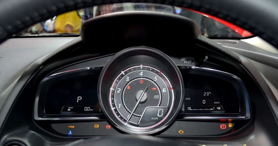 รูปภาพ มาสด้า Mazda 2 Sedan XD High Plus L AT ปี 2015