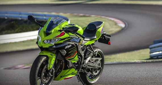 รูปภาพ คาวาซากิ Kawasaki Ninja ZX-4R SE ปี 2023
