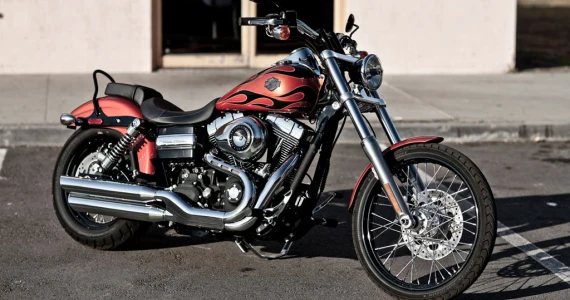 รูปภาพ ฮาร์ลีย์-เดวิดสัน Harley-Davidson Dyna Wide Glide ปี 2012