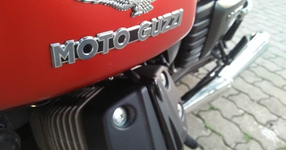 รูปภาพ โมโต กุชชี่ Moto Guzzi V7 II Stone ปี 2016
