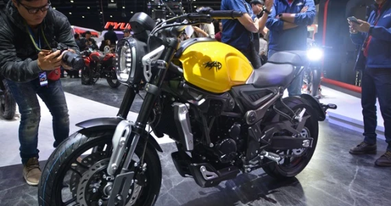 รูปภาพ จีพีเอ็กซ์ GPX MAD 300 ปี 2019