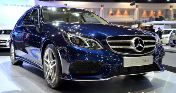 รูปภาพ เมอร์เซเดส-เบนซ์ Mercedes-benz E-Class E 300 BlueTEC Hybrid Estate AMG Dynamic ปี 2013