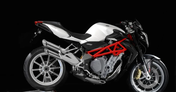 รูปภาพ เอ็มวี ออกุสต้า MV Agusta Brutale 1090 ปี 2013