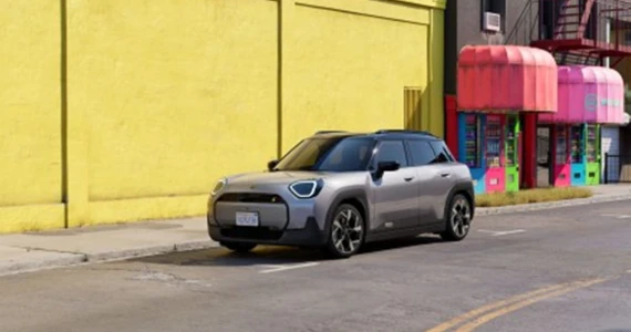 รูปภาพ มินิ Mini Aceman SE Classic ปี 2025