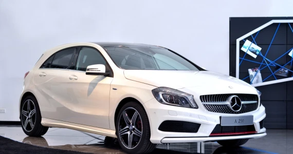 รูปภาพ เมอร์เซเดส-เบนซ์ Mercedes-benz A-Class A 250 AMG Sport ปี 2012
