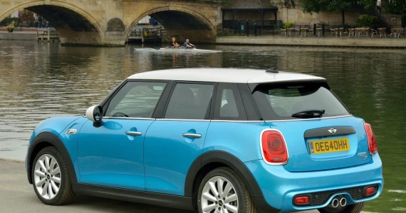 รูปภาพ มินิ Mini Hatch 5 Door Cooper SD ปี 2014