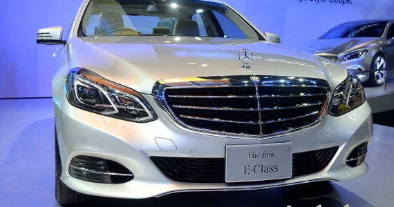รูปภาพ เมอร์เซเดส-เบนซ์ Mercedes-benz E-Class E 200 Avantgarde ปี 2014