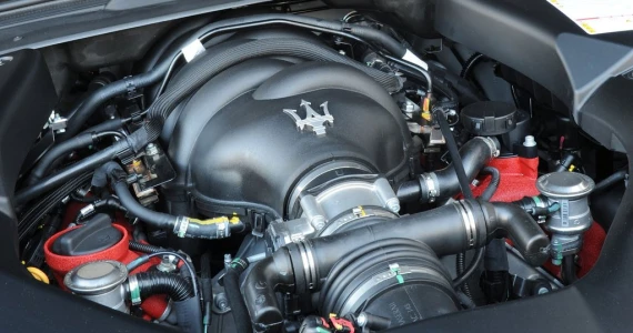 รูปภาพ มาเซราติ Maserati GranTurismo MC Stradale ปี 2014