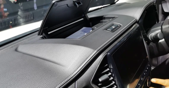 รูปภาพ อีซูซุ Isuzu D-MAX V-CROSS 2 ประตู 3.0 Ddi Z M/T ปี 2019