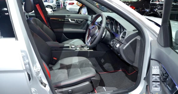 รูปภาพ เมอร์เซเดส-เบนซ์ Mercedes-benz C-Class C250 AMG Plus ปี 2013