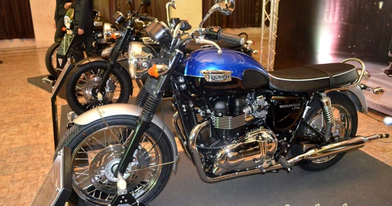 รูปภาพ ไทรอัมพ์ Triumph Bonneville T100 ปี 2015