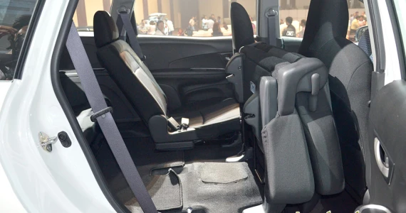 รูปภาพ ฮอนด้า Honda Mobilio RS AT ปี 2014