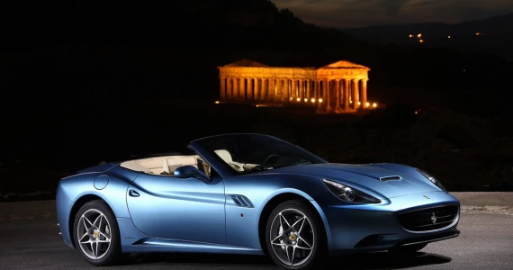 รูปภาพ เฟอร์รารี่ Ferrari California Standard ปี 2009