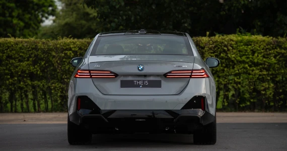 รูปภาพ บีเอ็มดับเบิลยู BMW i 5 eDrive40 M Sport ปี 2023