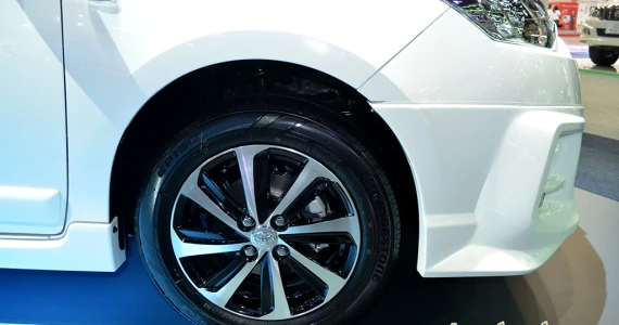 รูปภาพ โตโยต้า Toyota Yaris TRD Sportivo ปี 2014