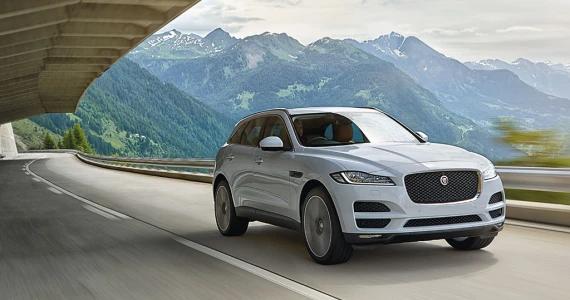 รูปภาพ จากัวร์ Jaguar F-Pace 2.0 Portfolio ปี 2016