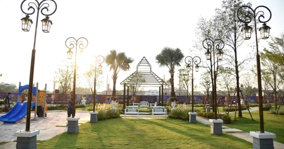 รูปภาพ โกลเด้น ทาวน์ สาทร (Golden Town Sathorn)