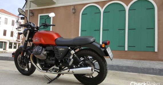 รูปภาพ โมโต กุชชี่ Moto Guzzi V7 II Stone ปี 2016