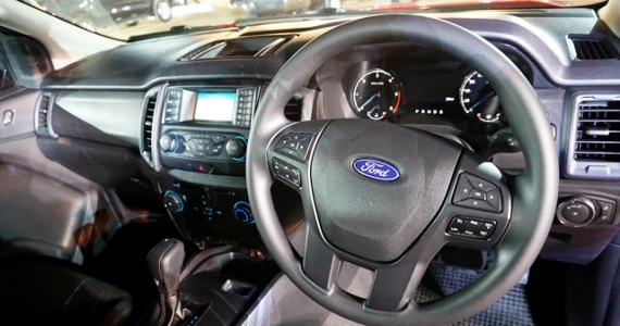 รูปภาพ ฟอร์ด Ford Ranger Open Cab 2.2L XLS Hi-Rider 6 AT MY18 ปี 2018