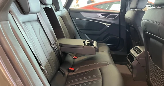 รูปภาพ อาวดี้ Audi A7 Sportback 55 TFSI e quattro S line Black Edition ปี 2023