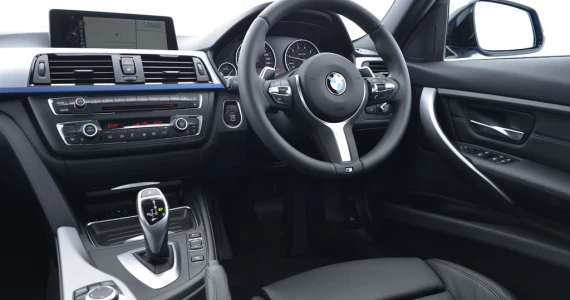 รูปภาพ บีเอ็มดับเบิลยู BMW Series 3 ActiveHybrid 3 M Sport ปี 2013