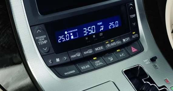 รูปภาพ โตโยต้า Toyota Alphard Hybrid 2.4 HV ปี 2012