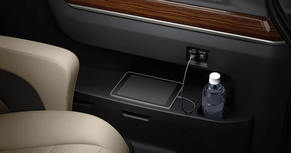รูปภาพ โตโยต้า Toyota Majesty Premium ปี 2024