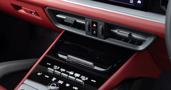 รูปภาพ ปอร์เช่ Porsche Cayenne S E-Hybrid Coupé ปี 2024