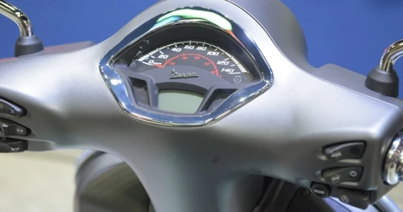 รูปภาพ เวสป้า Vespa GTS SUPER SPORT 300 ABS ปี 2018